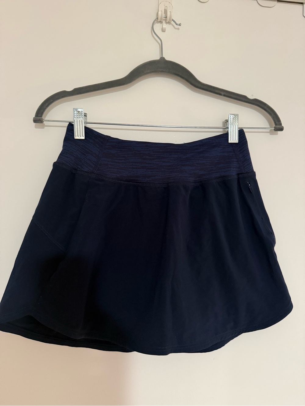 Outdoor Voices Navy Skort - Picture 2 of 5